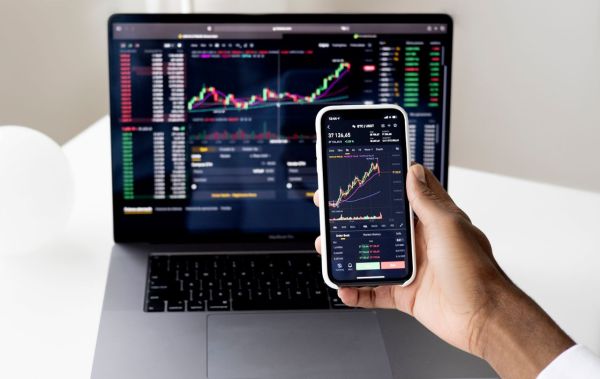 Signaux trading telegram : atteignez la liberté financière